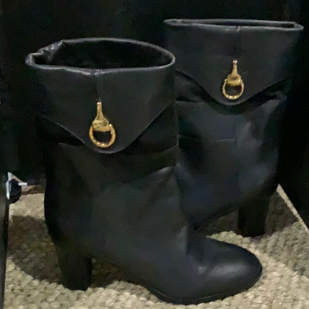 #283 Arezzo NWOT W Sz 8B Folded over above ankle boot w leather-suede look - Picture 5 of 11